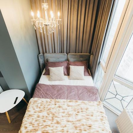 Atlant Luxury Apartments On Golovna Навпроти Тц Депот, Безконтактне Заселення Czerniowce Zewnętrze zdjęcie