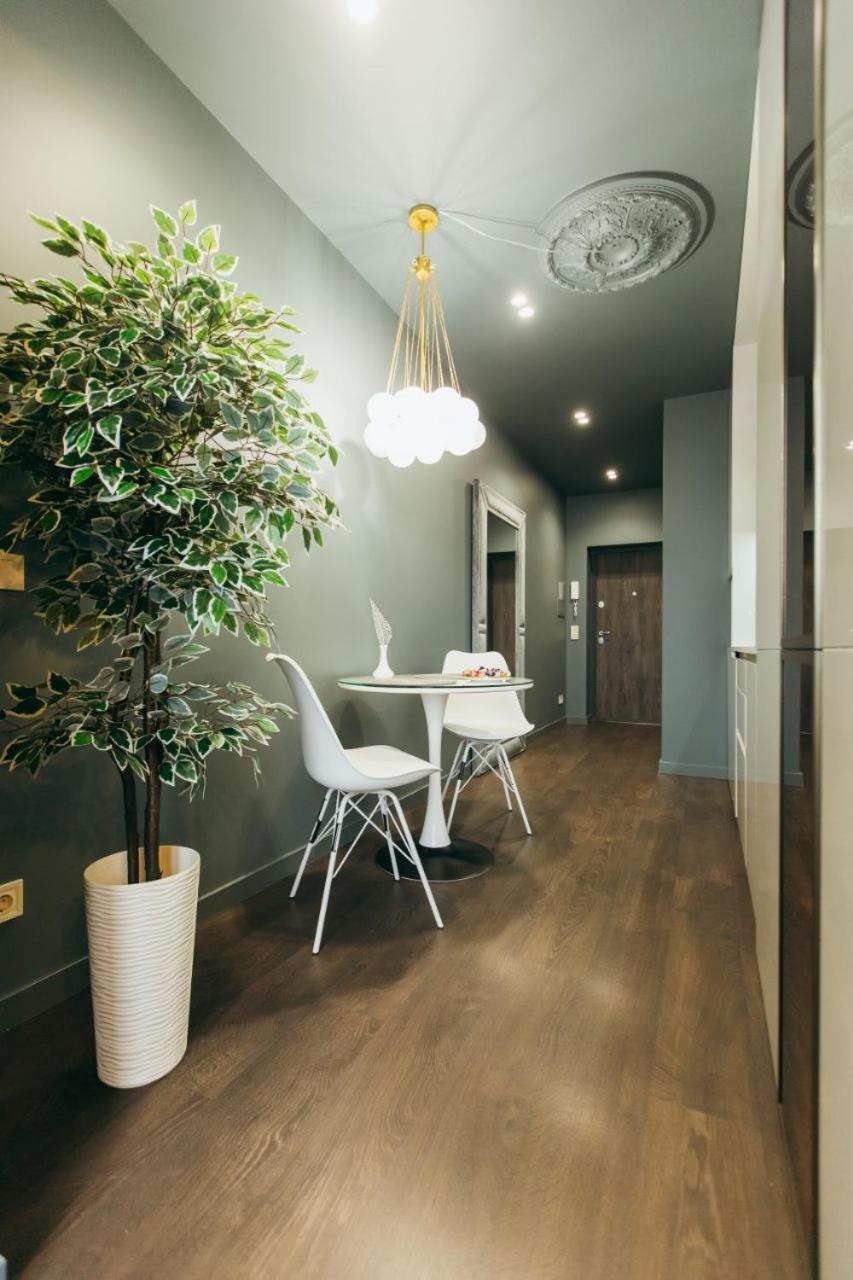 Atlant Luxury Apartments On Golovna Навпроти Тц Депот, Безконтактне Заселення Czerniowce Zewnętrze zdjęcie