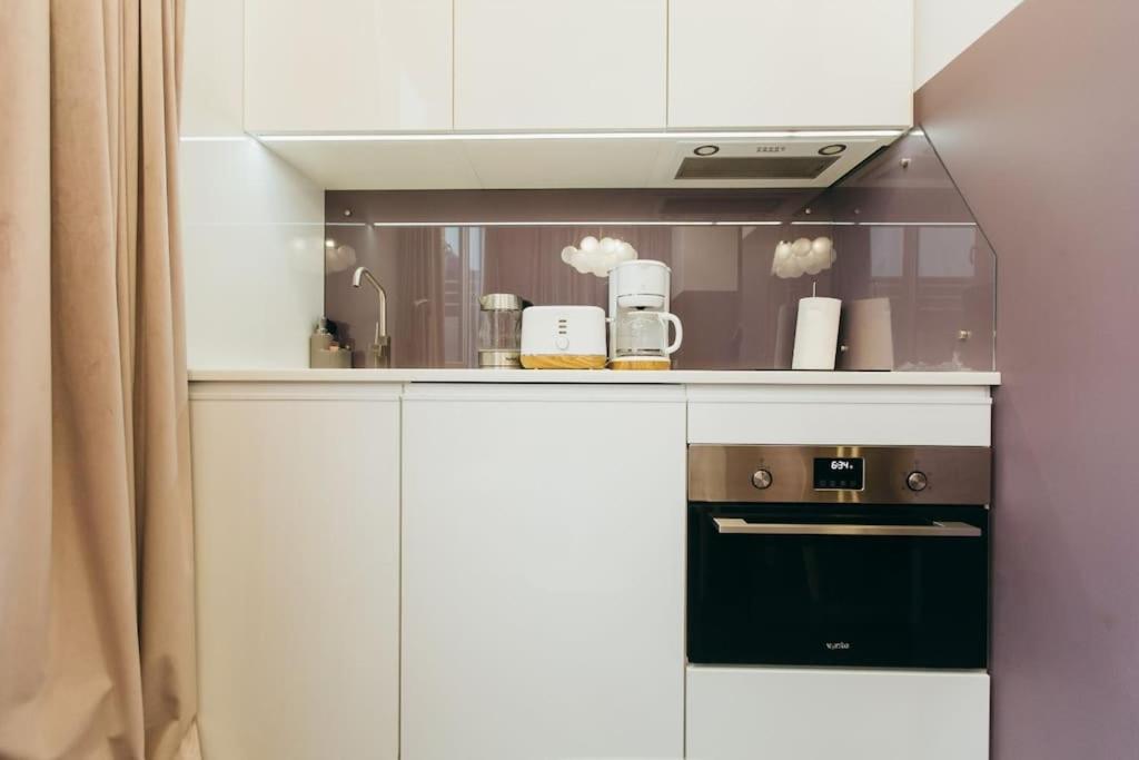Atlant Luxury Apartments On Golovna Навпроти Тц Депот, Безконтактне Заселення Czerniowce Zewnętrze zdjęcie