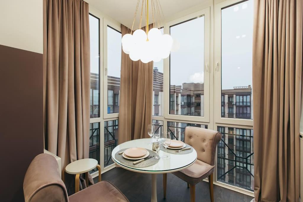 Atlant Luxury Apartments On Golovna Навпроти Тц Депот, Безконтактне Заселення Czerniowce Zewnętrze zdjęcie